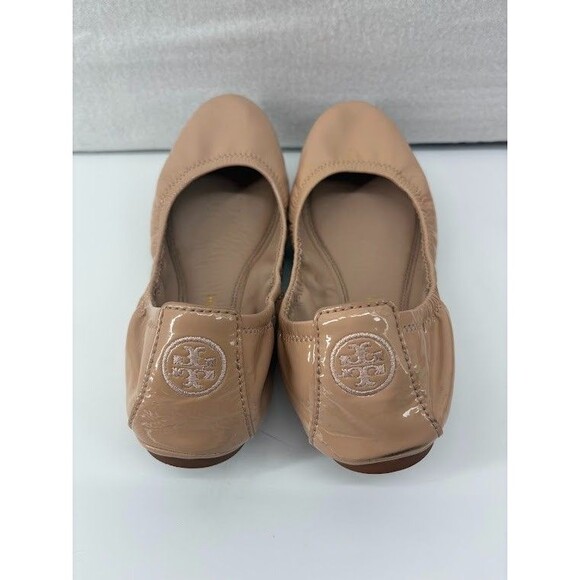 AUTH w/ Box  Tory Burch Eddie Soft Patent Leather Flat Ballet Shoe Size 8M Sand - Picture 4 of 6